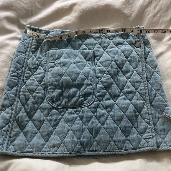 Blank NYC Quilted wrap Mini skirt Blue Size 30 - Picture 2 of 6